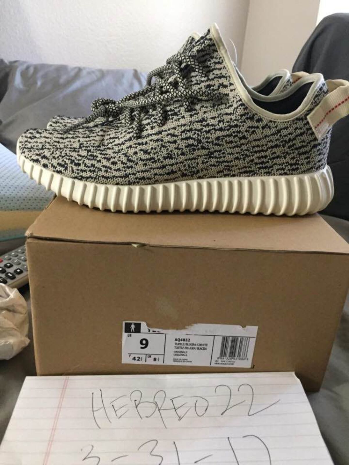 yeezy 350 zebra